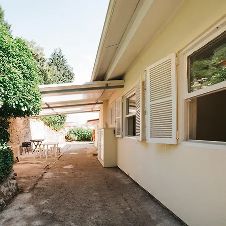 בית נופש Quiet House By Quantique ויירה דו מיניו