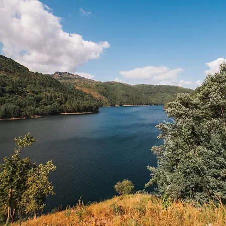 Quiet House By Quantique * Vieira do Minho